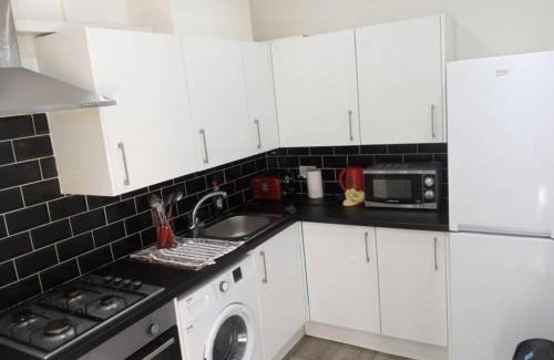 Burnley House | Ensuite Double-bed (H1) close to Burnley city centre