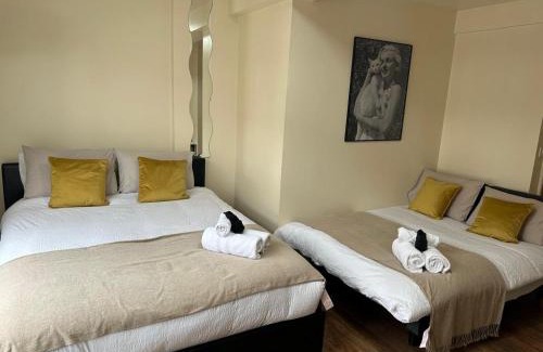 Weavers House | Ensuite Room Shoreditch