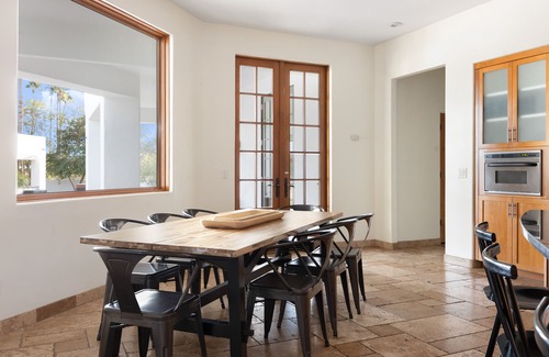 La Tierra Estates House | *Entertainers Paradise* Arcade/Golf Simu/Pickleball/Theater/Gym/Swim-up Bar!