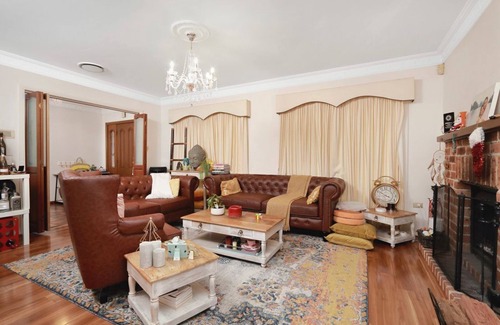 Baulkham Hills House | Entire 4 Bedroom House with Swimming Pool, Beautiful and Spacious