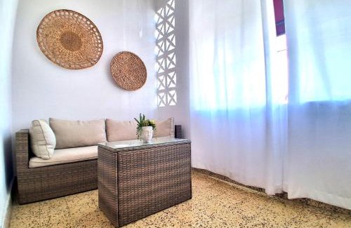 Hipodromo Apartment | Entire Building For Large Groups 24 Generator!