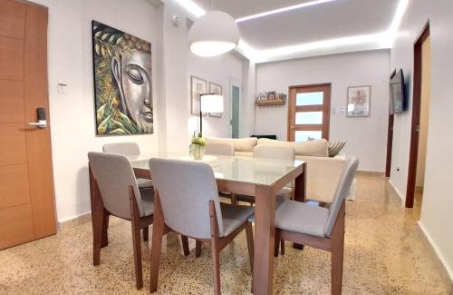 Hipodromo Apartment | Entire Building For Large Groups 24 Generator!