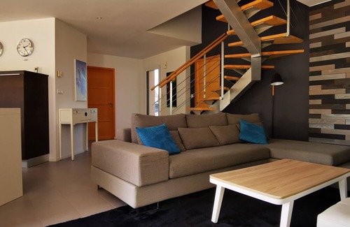 Trevou-Treguignec House | Entire contemporary house 10 minutes' walk from the beach in a quiet location