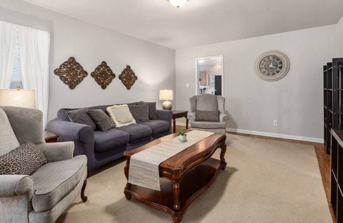 Hobart House | Entire Hobart Home Corporate Stay Internal name: 5510 Maple St