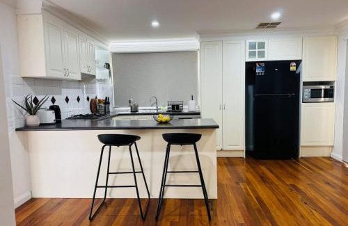 Berwick House | Entire House in Berwick close to Parks & Schools