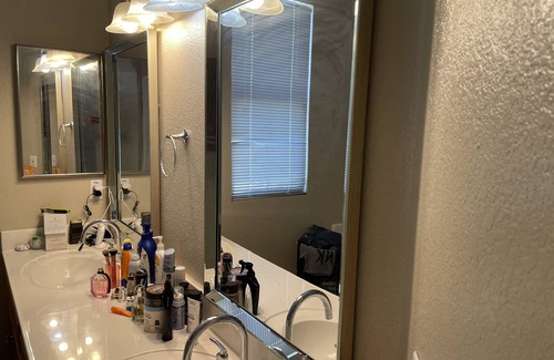 Palmdale Apartment | Entire house nearby market shops