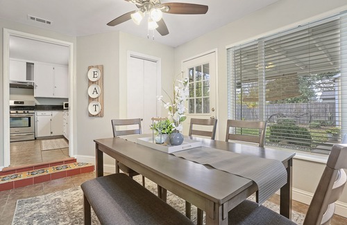 Lodi House | Entire House on Robert St Close to Lodi Lake