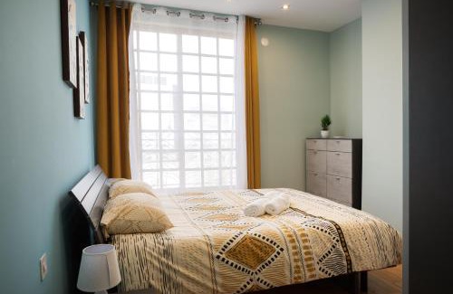 Il-Balluta House | Entire Luxury Sliema Townhouse Steps from Beach