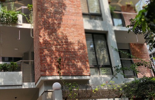 Mohammadpur Apartment | Entire Vacation home in Dhaka Bangladesh