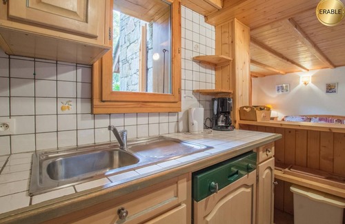 Le Raffort House | ERABLE - Ski slopes 200 metres away
