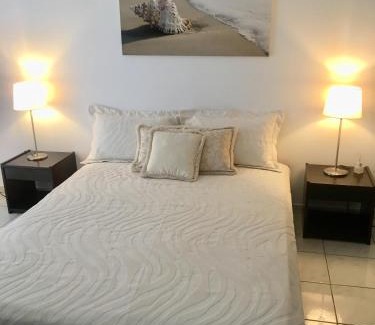 Marathon House | Eratous Seaside House