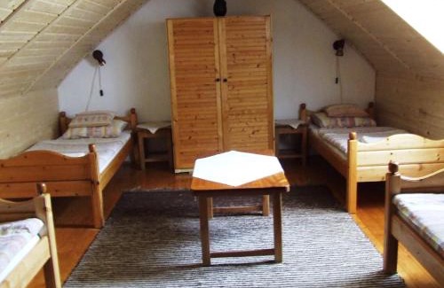 Uppony House | Erdész Vendégház