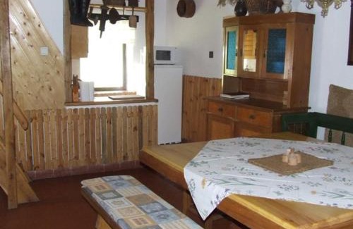 Uppony House | Erdész Vendégház