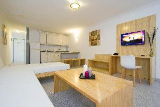 Puerto del Carmen Apartment | Ereza Apartamentos Los Hibiscos - Adults Only