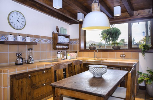 Masdache Ski Chalet | Ermita Perdomo, rustic with comfort and private terrace