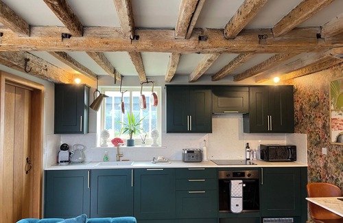Bilting House | Escape to a romantic countryside retreat on a working farm in the heart of Kent.