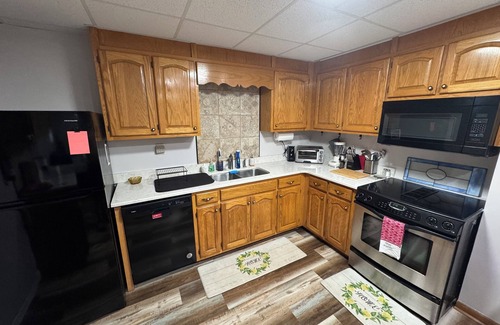 Hayesville House | Escape to Cherrywood