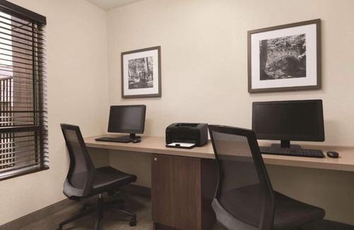 Bothell House | Escape to our Bothell Rooms near I-405 and Seattle !