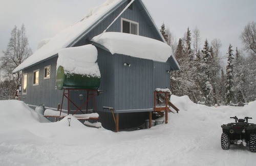 Trapper Creek House | Escape to Trapper Creek - Cozy 2-Bedroom Vacation Home