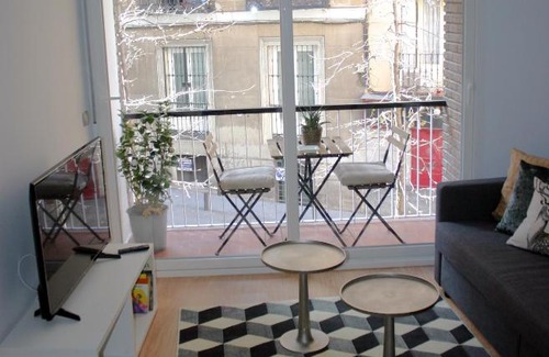 Palacio Apartment | Espejo Mágico