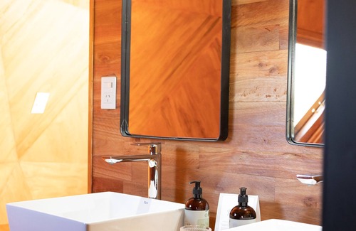 Perito Moreno Cabin | Estancia Patagonia El Calafate - Pristine Luxury Camps