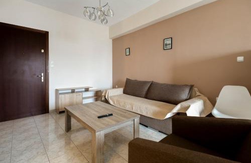 Larissa Apartment | Estia Central Apt. With Parking