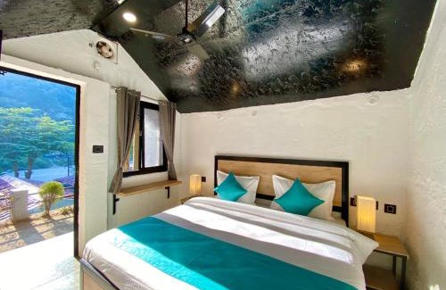 Jogiyana Resort | Euphoric River Resort