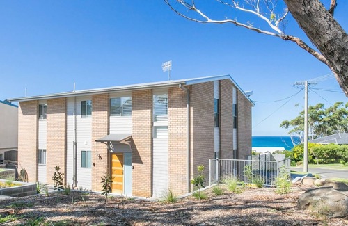 Narrawallee House | Euroka Retreat in Narrawallee