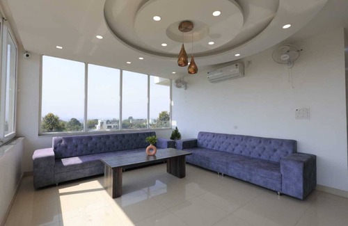 Haridwar Hotel | Evana Rajaji