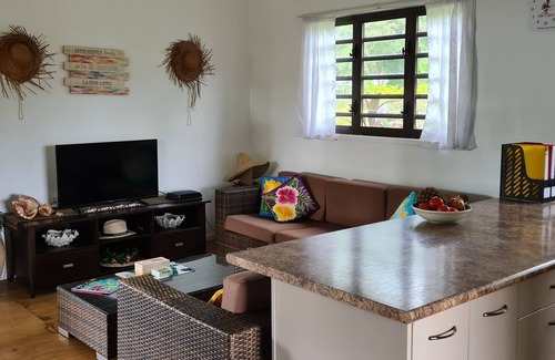Rarotonga House | Eve & Sandys Holiday Home
