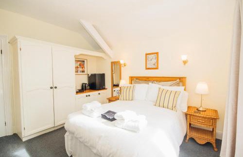 South Charlton Bed & Breakfast | EveAnna