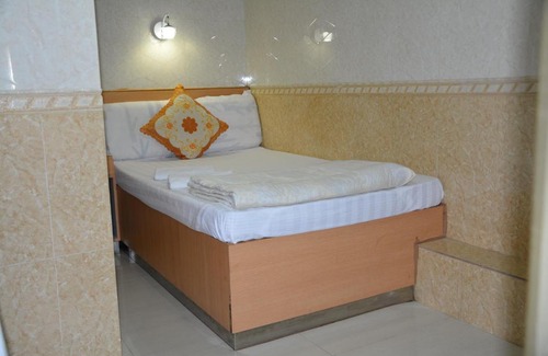 Tsim Sha Tsui House | Everest Guest House