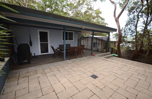 Macmasters Beach House | "Evergreen by the Sea"