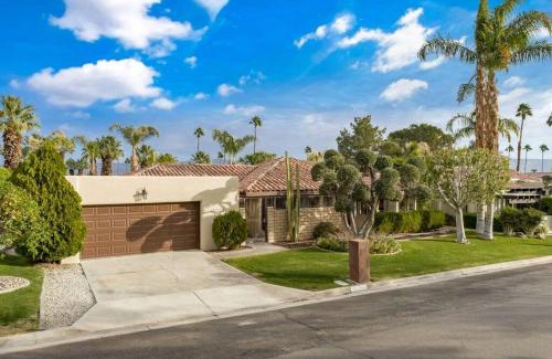 Palm Desert House | Everything You Want! Golf Course, Views, Pool/Spa