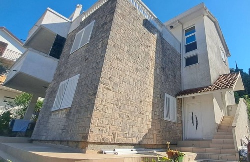 Igalo Apartment | Excellent Apartment for Your Vacation in Igalo