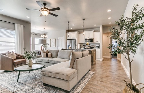 Yukon House | Excellent new home in wonderful neighborhood