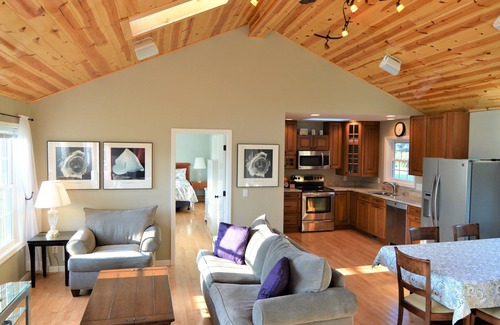 Baileys Harbor Cottage | Exceptional Home In Tranquil Door County Setting.
