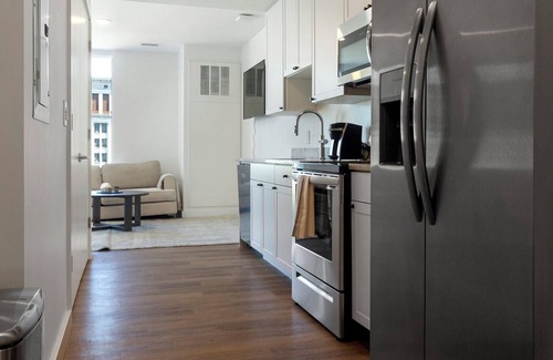 Greektown Historic District Apartment | eXchange Studio 17 - Studio Apartment, Sleeps 2