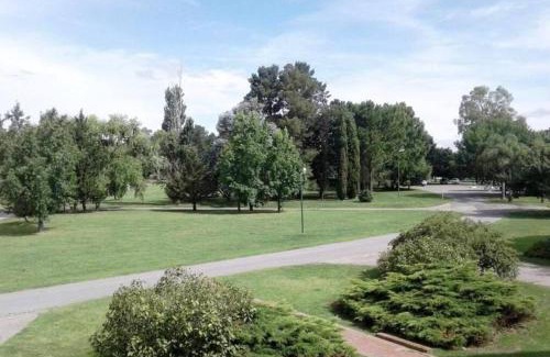 San Nicolas Villa | Exclusiva Casa en Country Club de Pilar con piscina climatizada 1500m2
