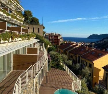 Alassio Apartment | Exclusive Apartment Alassio with sea view