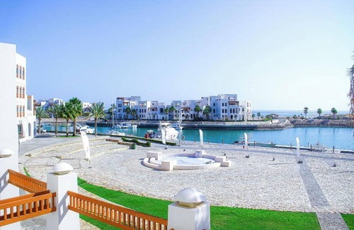 As Sifah Apartment | Exclusive Marina View Retreat