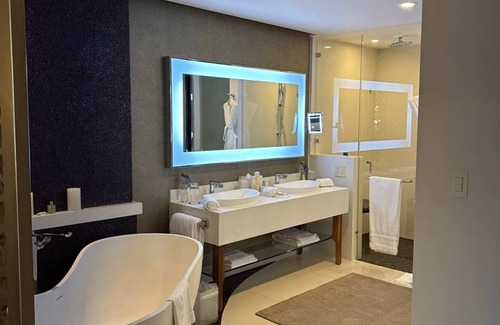 Rancho Cerro Colorado Resort | Exclusive Garza Blanca Ocean front Penthouse in Cabo sleeps 8 ultra plush luxury
