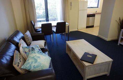 South Fremantle Apartment | Executive 1 bedroom apartment in South Fremantle