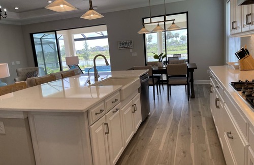 Sarasota House | Executive Pool Home Overlooking Lake In Gated Community A True Oasis!