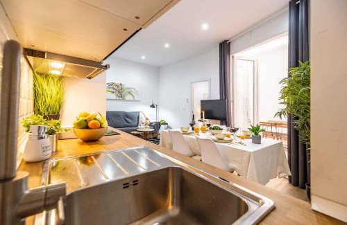La Trinidad Apartment | Executive Premium Studio with Terrace - Malaga Center