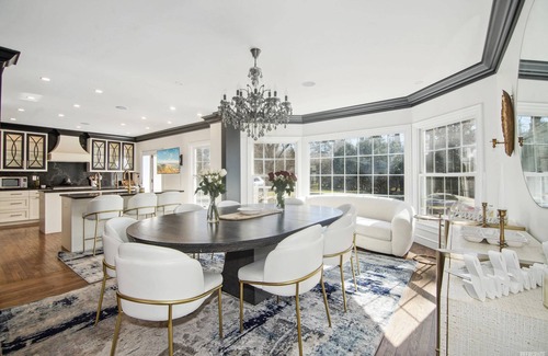 Beachwood House | Expansive, Elegant Escape with Soulful Touches and Serene Vibes