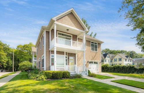 South Haven House | Experience coastal bliss at