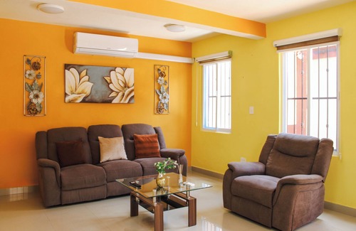 Colonia Adolfo Lopez Mateos House | Experience Cozumel from Casa Terry: Comfortable, centrally located and with pool