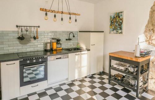 Steinfeld House | Experience Original Nature In The Steward's House