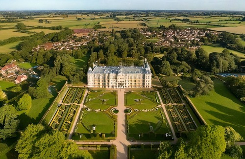New Forest District Other | Experience the epitome of English elegance at English Countryside Estate.